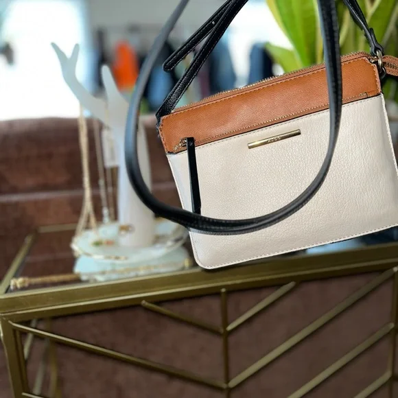 Aldo Tan and Cream Crossbody Bag - Picture 6 of 6